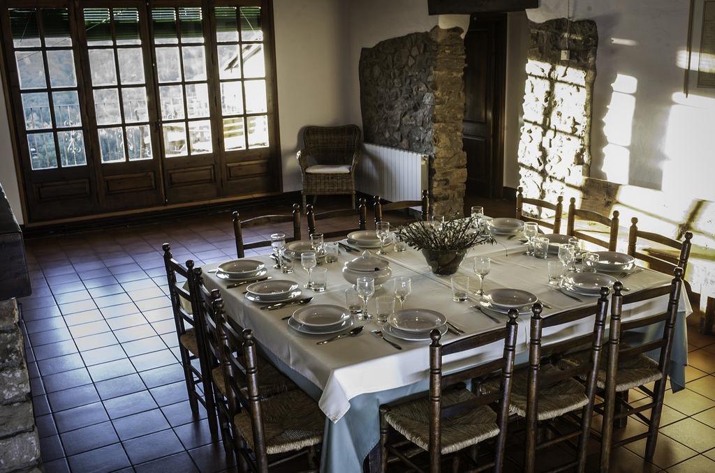 הוילה Peramea Casa Parramon מראה חיצוני תמונה