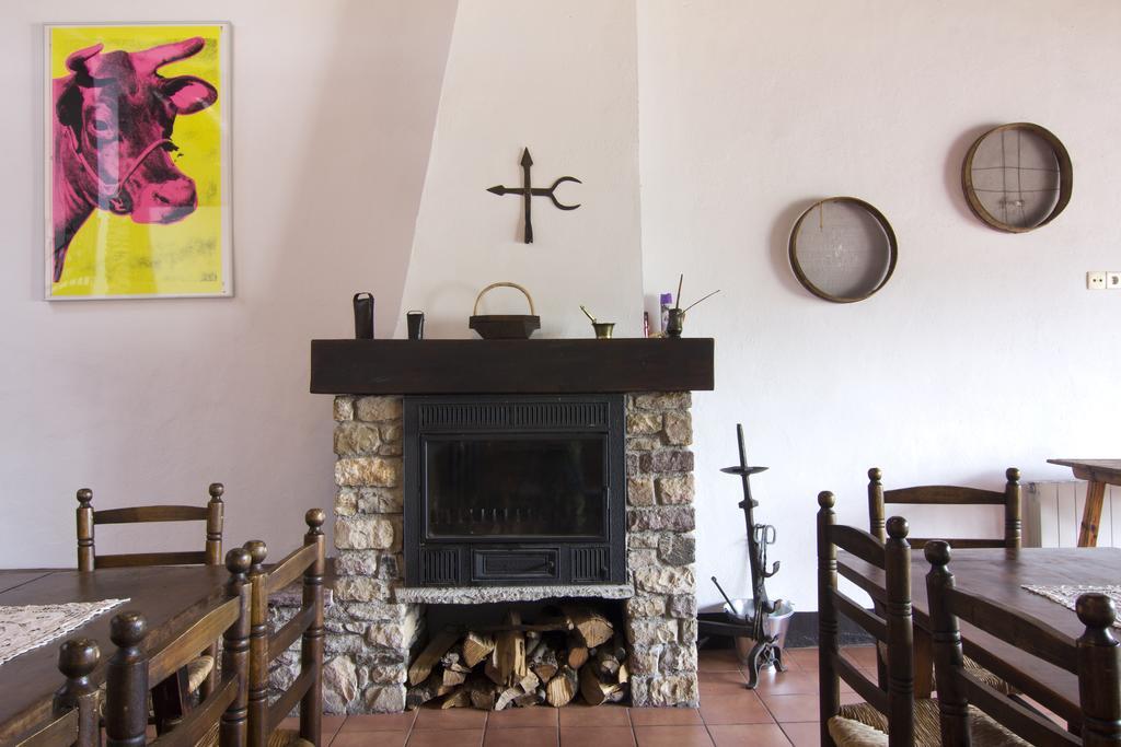 הוילה Peramea Casa Parramon מראה חיצוני תמונה