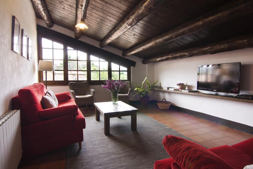 הוילה Peramea Casa Parramon מראה חיצוני תמונה